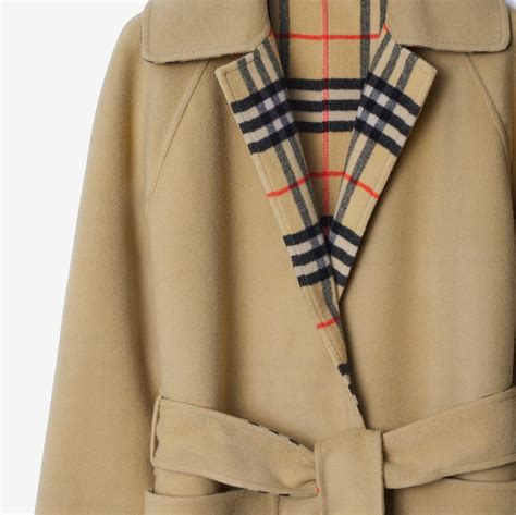 Burberry wraps 2024